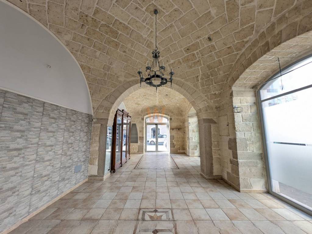 Appartamento a Trani in Corso Vittorio Emanuele II, 19 - Foto 5