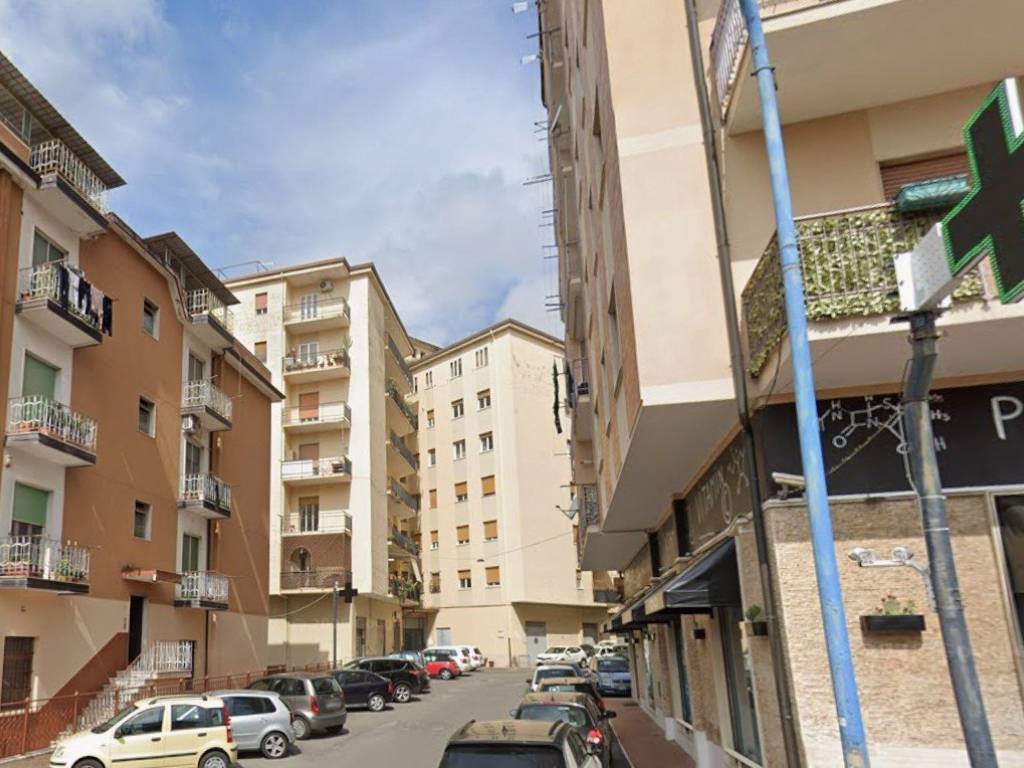 Appartamento a Lamezia terme in Via Giuseppe Tomaino, 4 - Foto 2
