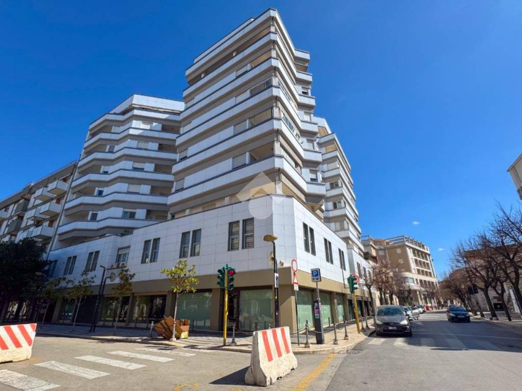 Appartamento a Andria in Corso Conte Camillo Benso di Cavour - Foto 2