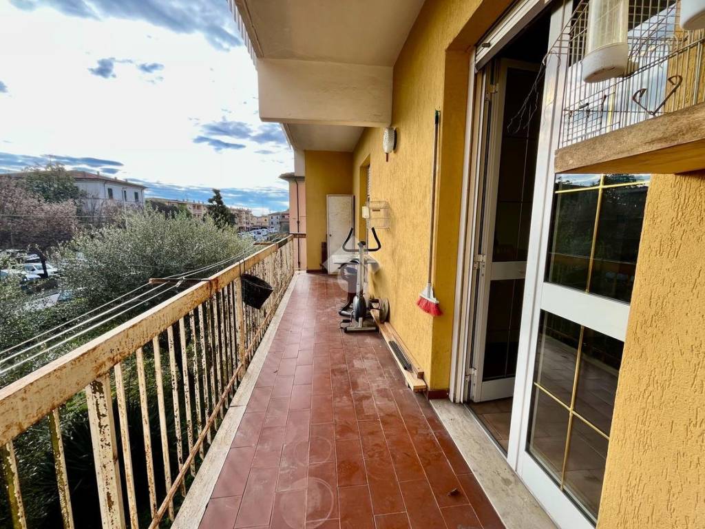 Appartamento a Pescia in Piazza Giulio Cesare Pupilli - Foto 5