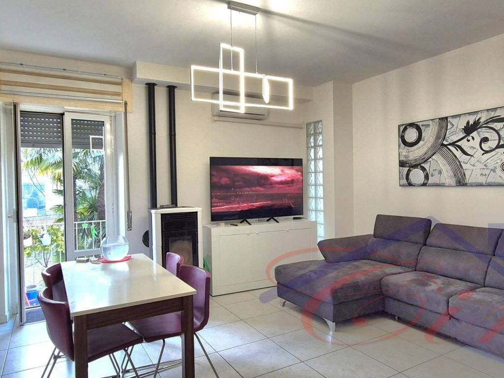 Appartamento a Lecco in Via Gaetano Previati - Foto 3