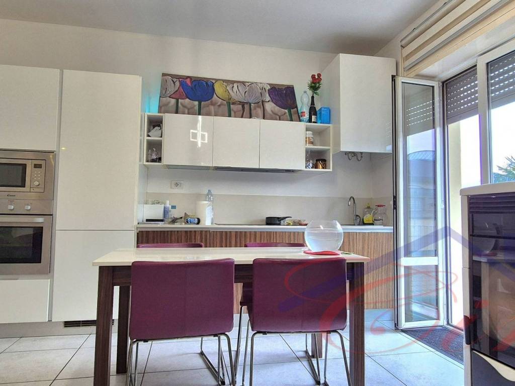 Appartamento a Lecco in Via Gaetano Previati - Foto 4