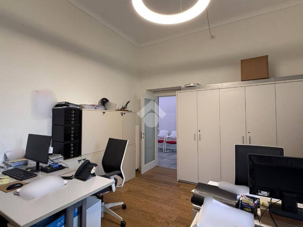 Immobile a Alba in Piazza michele ferrero, 3 - Foto 2