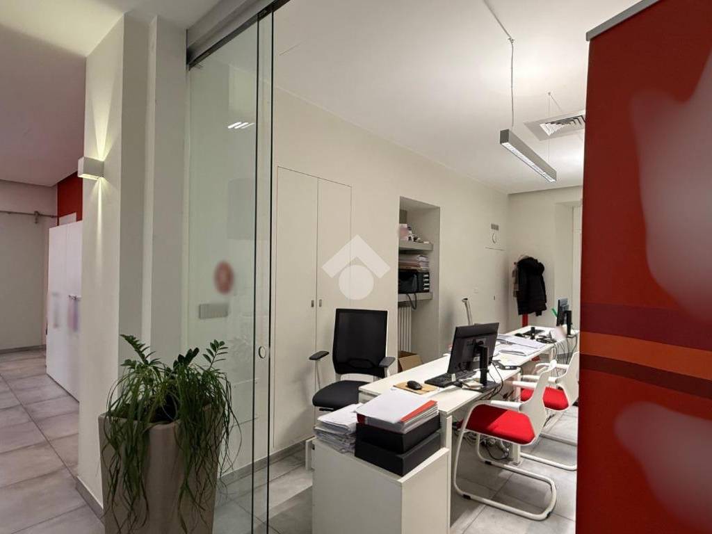 Immobile a Alba in Piazza michele ferrero, 3 - Foto 3