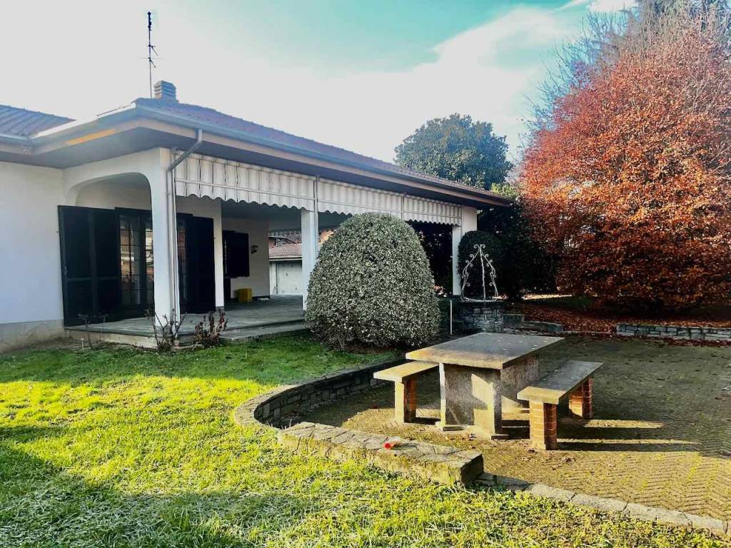 Villa a Montanaro in Via Caviglietti, 7 - Foto 2