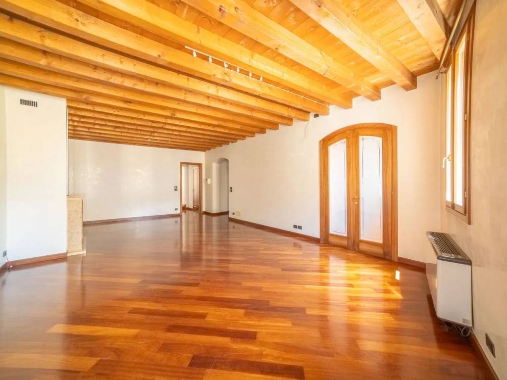 Appartamento a Conegliano in Via Xx Settembre - Foto 4