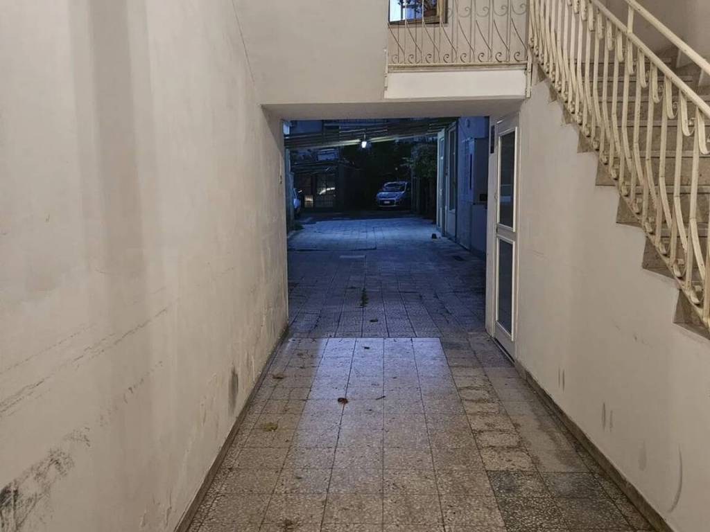 Appartamento a Gravina di catania in Via Etnea, 57 - Foto 2