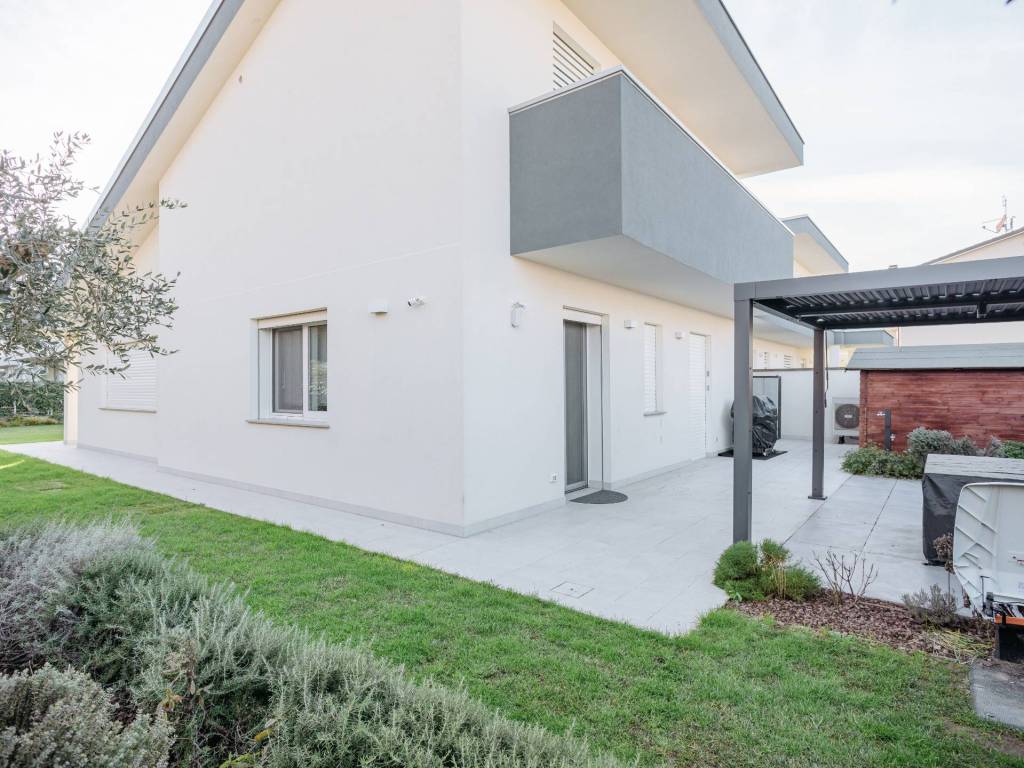 Villa a Santarcangelo di romagna in Via Marino Della Pasqua - Foto 3