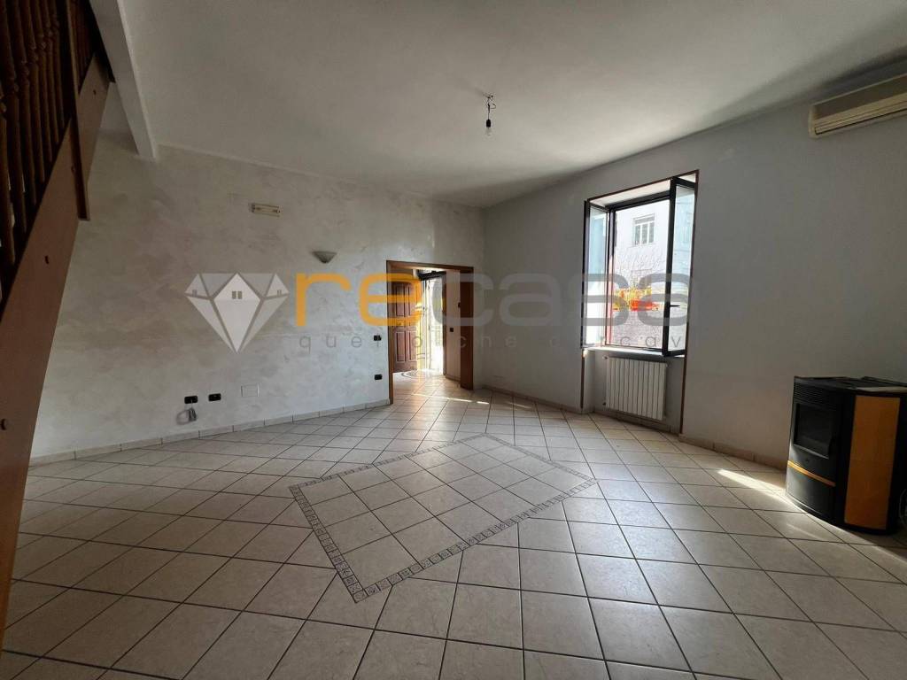 Appartamento a Montecorvino rovella in Corso Vittorio Emanuele, 198 - Foto 4