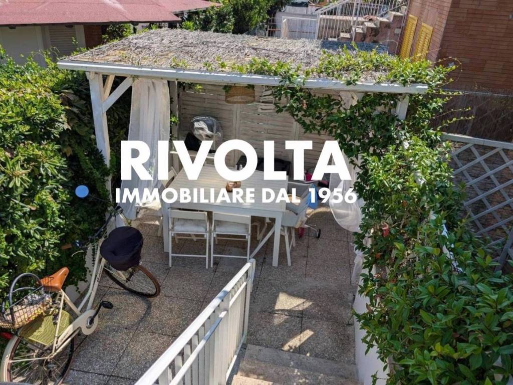 Villa a Fiumicino in Via Grottammare - Foto 2