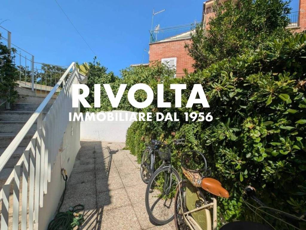 Villa a Fiumicino in Via Grottammare - Foto 3