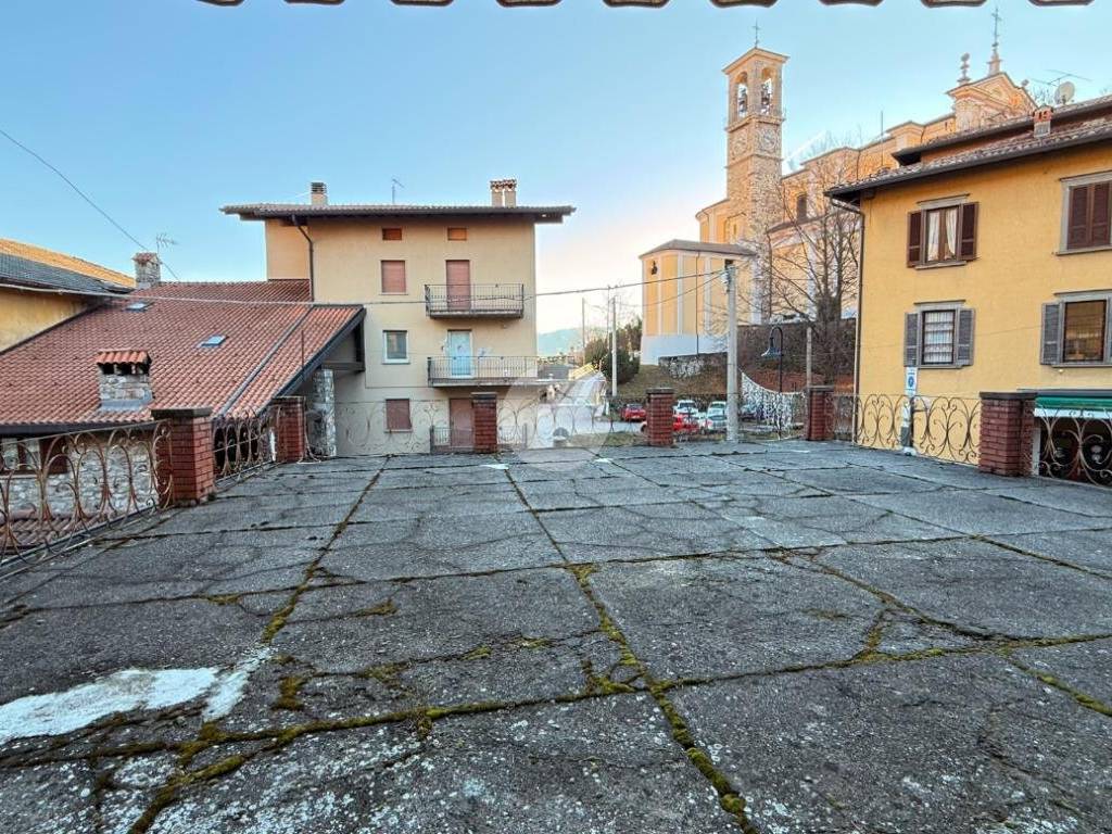 Casa indipendente a Borno in Via Sottopiazza, 6 - Foto 4