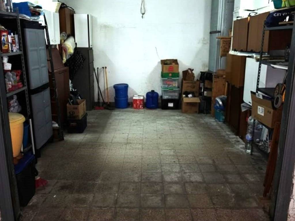 Box / garage a Bari in Via Duca d'Aosta, 7 - Foto 4