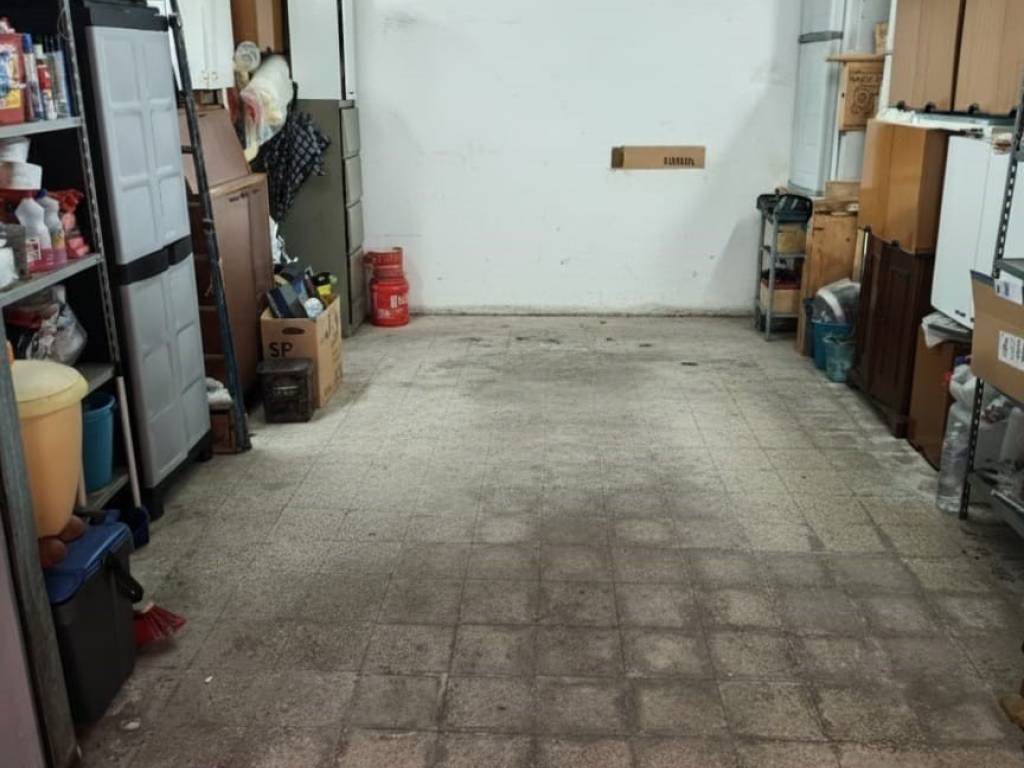 Box / garage a Bari in Via Duca d'Aosta, 7 - Foto 5