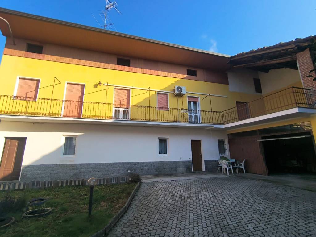 Rustico / casale a Suno in Via Santa Maria - Foto 2