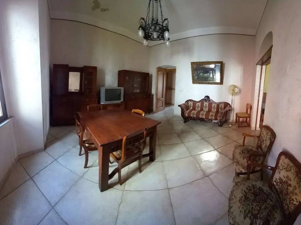 Appartamento a Ghilarza in Corso Umberto No Number - Foto 4