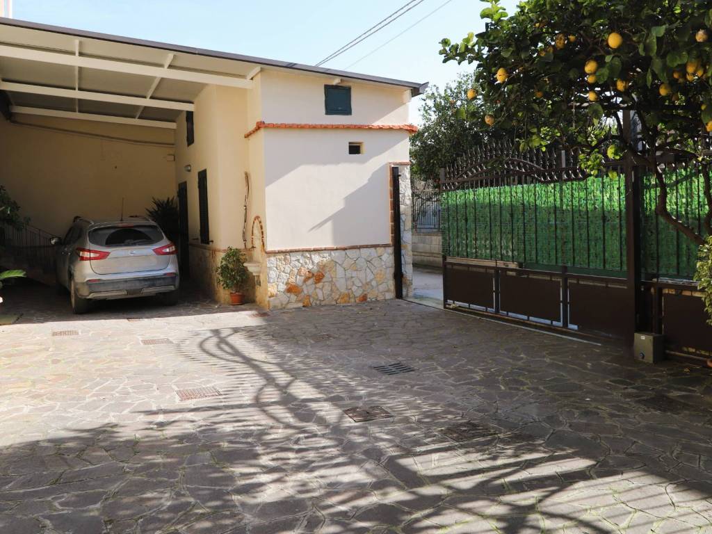 Appartamento a Maddaloni in Via Cancello, 200 - Foto 2