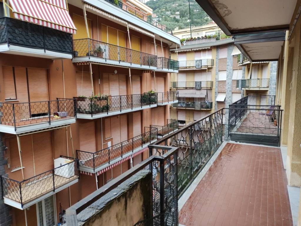 Appartamento a Rapallo in VIA LAZZERINI - Foto 2