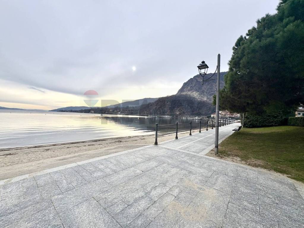 Appartamento a Baveno in via Repubblica dell'Ossola - Foto 2