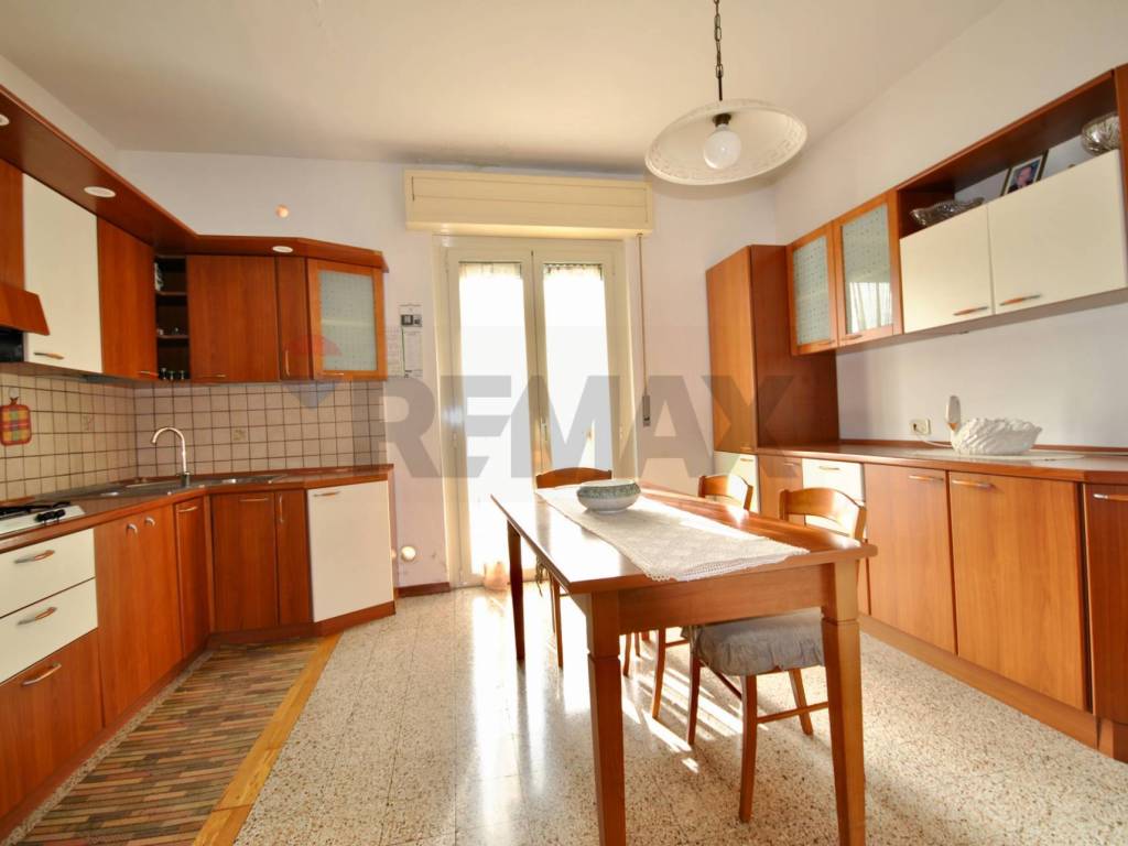 Appartamento a Loreto aprutino - Foto 4