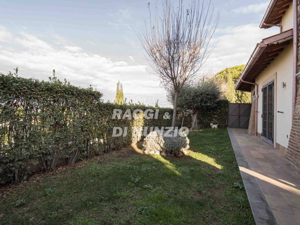 Villa a Monte porzio catone in Via Fontana Candida - Foto 3