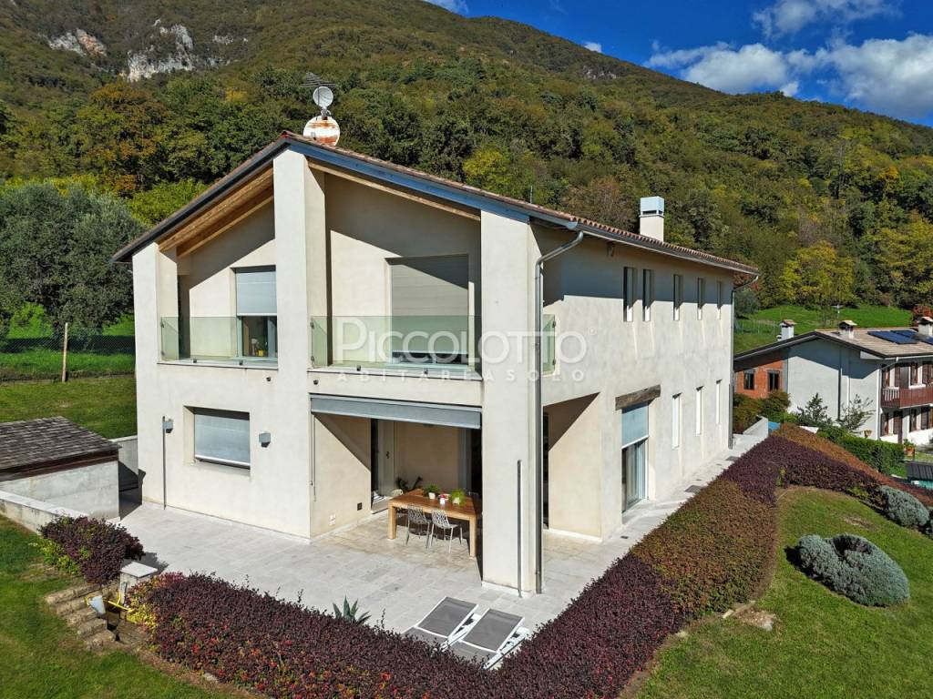 Villa a Bassano del grappa in via Monte Pelmo - Foto 4