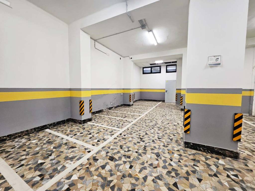 Box / garage a Bari in Via Marcello Celentano, 9 - Foto 4