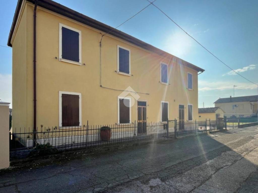 Casa indipendente a Molinella in Via amendola, 11 - Foto 2