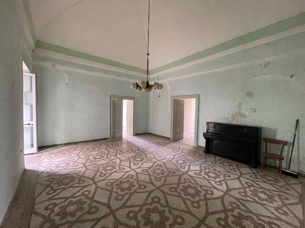 Appartamento a Castro in via Vittorio Veneto - Foto 4