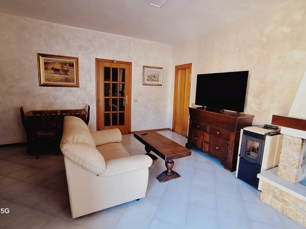 Appartamento a Manciano in Via Provinciale - Foto 5