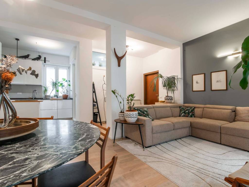 Appartamento a Como in Via Luigi Ortelli, 3 - Foto 2