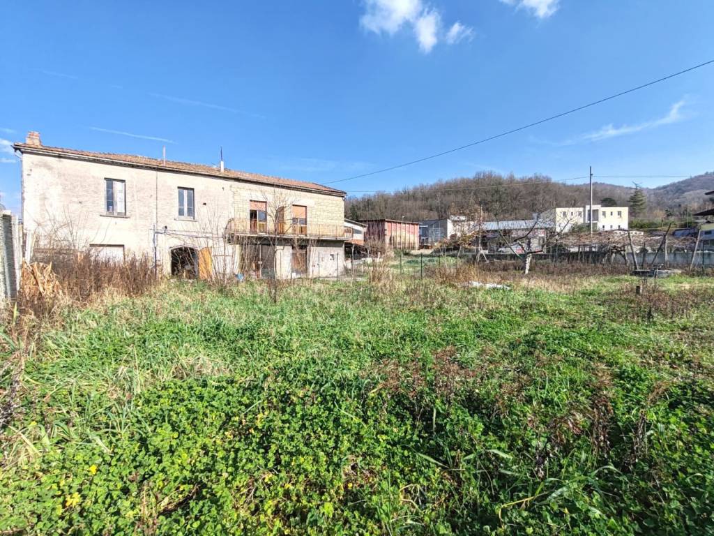 Villetta a schiera a Ceppaloni in Località Tifara Valle - Foto 2