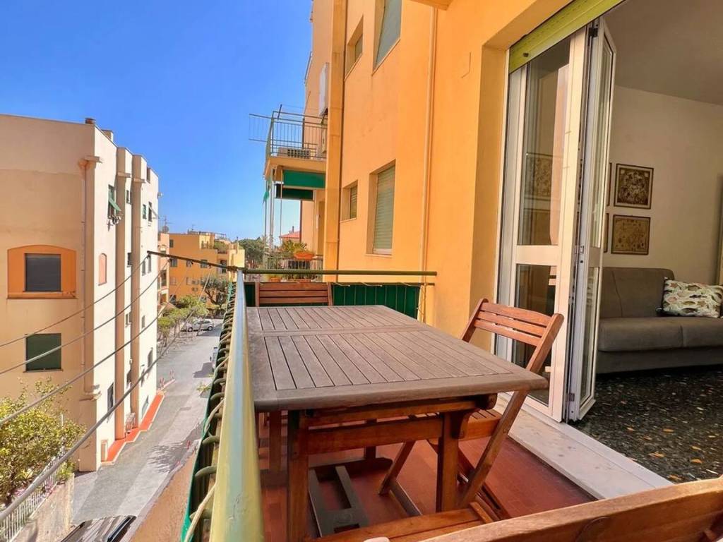 Appartamento a Finale ligure in Via Aurelia - Foto 3