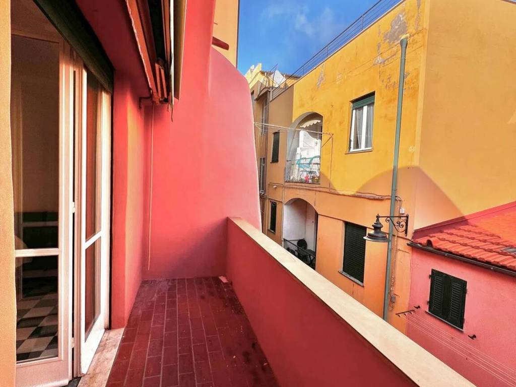 Appartamento a Finale ligure in Via Aurelia - Foto 4