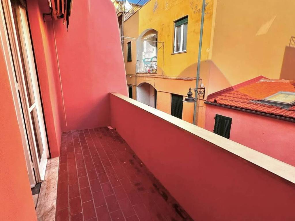 Appartamento a Finale ligure in Via Aurelia - Foto 5