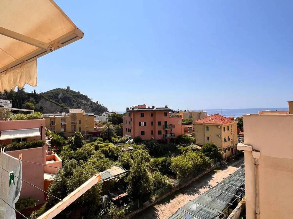 Appartamento a Finale ligure in Strada Vecchia - Foto 3