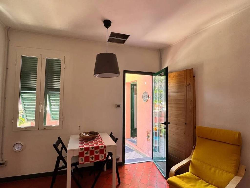 Appartamento a Finale ligure in Via Del Capo - Foto 3