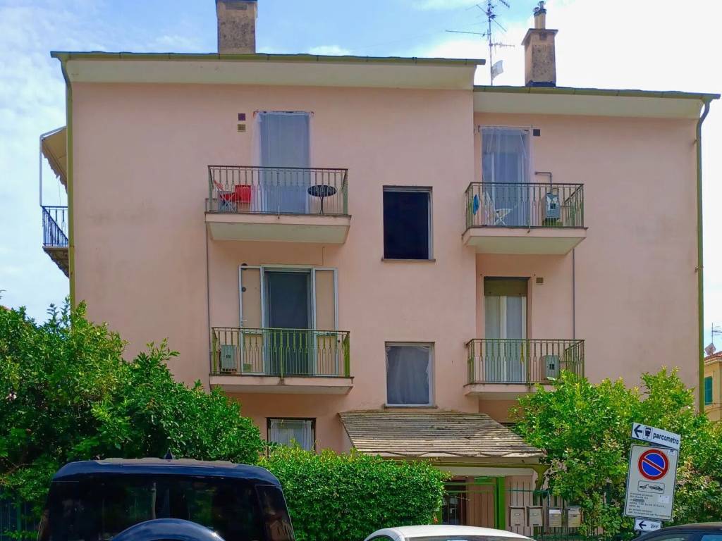 Appartamento a Finale ligure in Strada Degli Ulivi - Foto 2