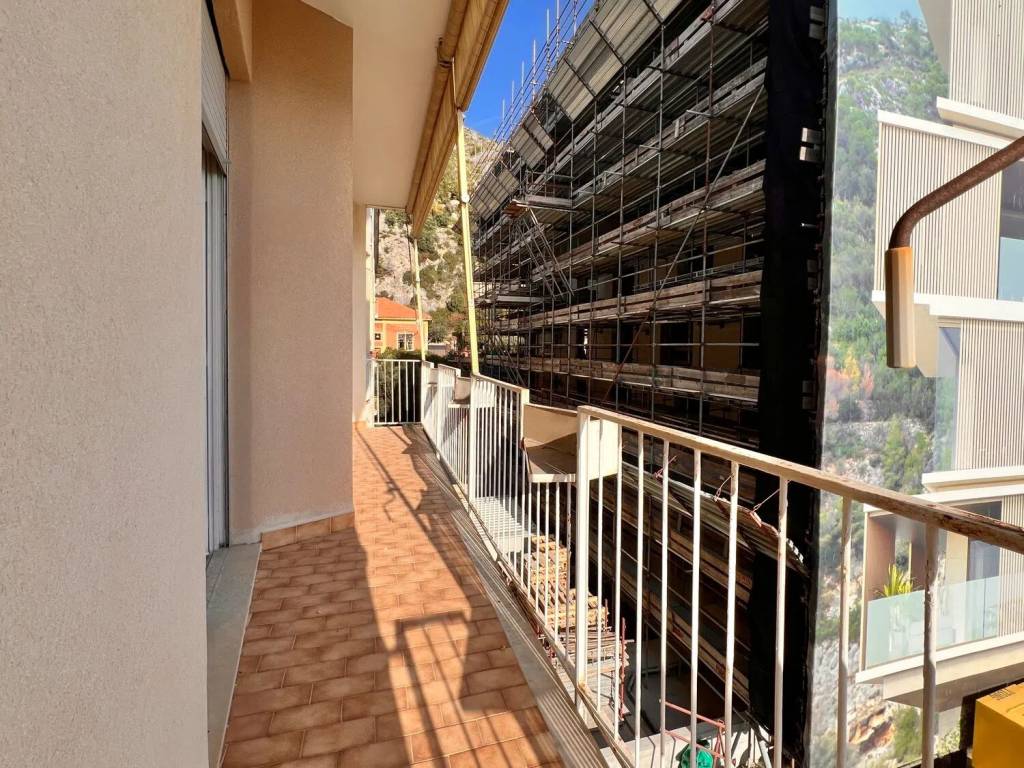 Appartamento a Finale ligure in Piazza Del Sole - Foto 3