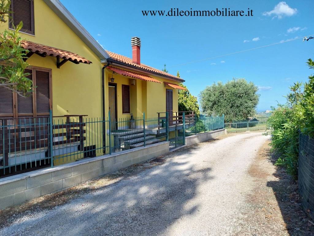 Villa a Castorano - Foto 3
