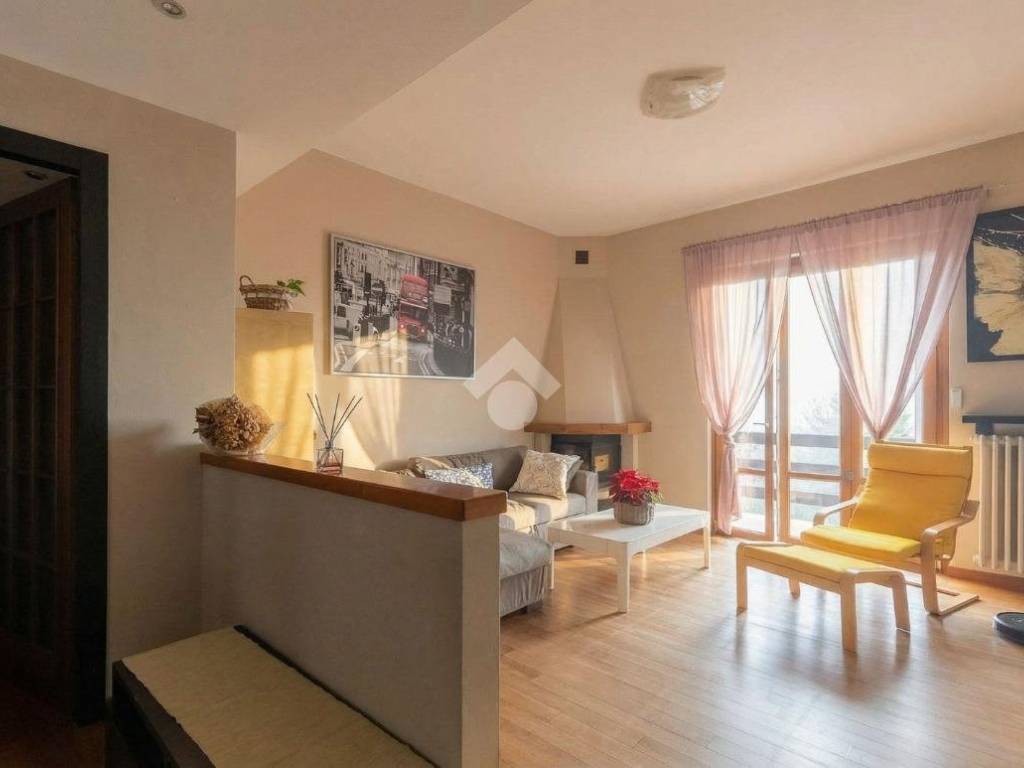 Appartamento a Monticello brianza in Via Provinciale, 58 - Foto 3