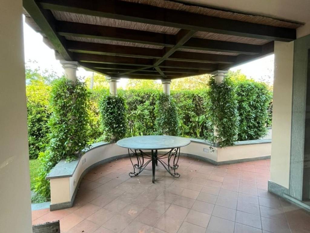 Villa a Forte dei marmi in Via Don I. Lazzeri - Foto 5