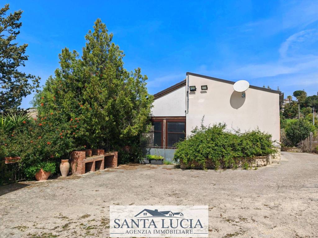 Villa a Canicattì in Strada Statale Agrigentina - Foto 5