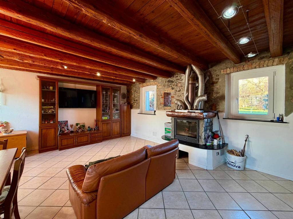 Villa a Basiliano in Via Giuseppe Mazzini, 20 - Foto 4