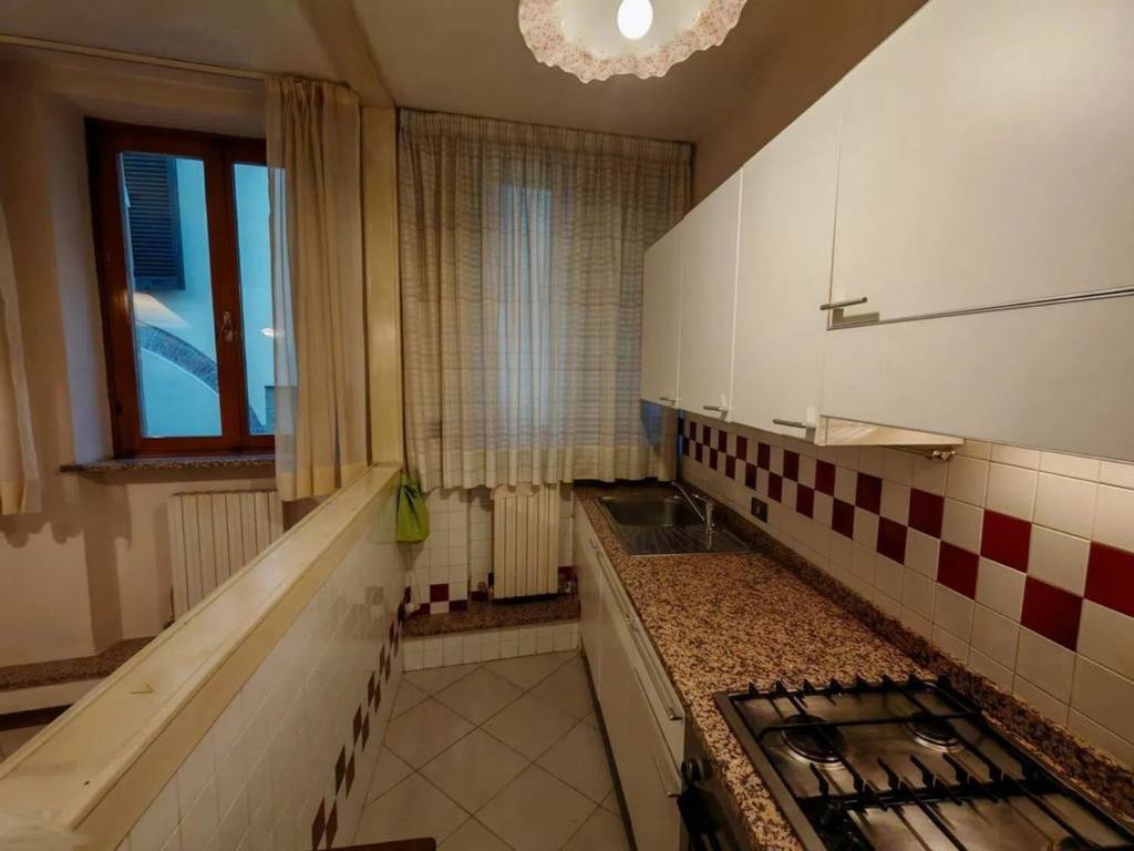 Appartamento a Lucca in Via Roma No Number - Foto 3