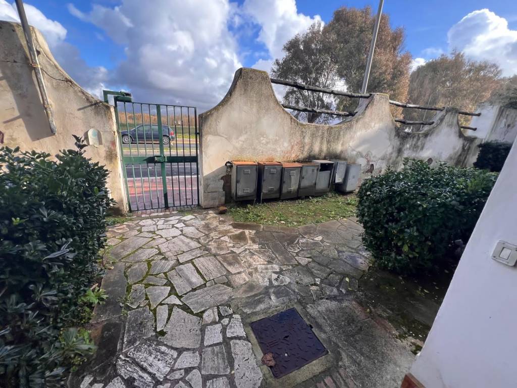 Appartamento a Pomezia in Via Polonia, 6 - Foto 5