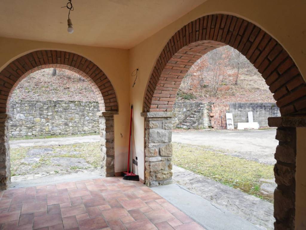 Villa a Subbiano in Strada Provinciale della Libbia - Foto 4