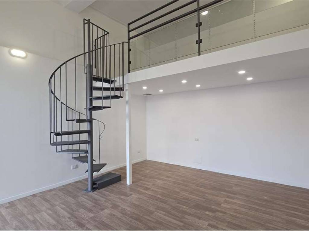 Immobile a Gallarate in Piazza Libertà - Foto 2