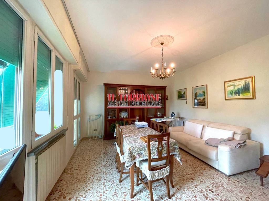 Appartamento a Pescia in Via Dante Alighieri - Foto 2