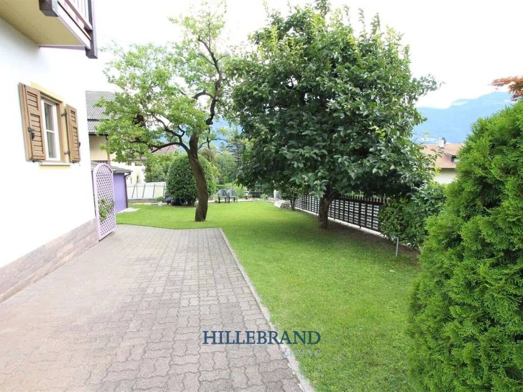 Villa a Termeno sulla strada del vino in Via Noldin Dr. Josef, 3 - Foto 2